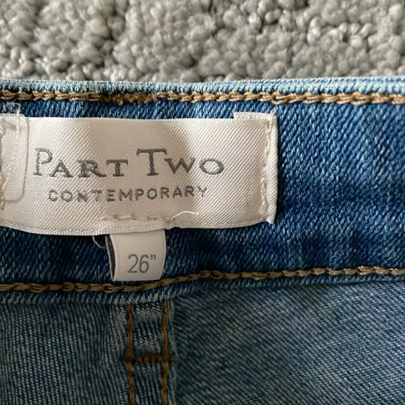 Women’s Part Two Contemporary Jeans - Picture 3 of 3